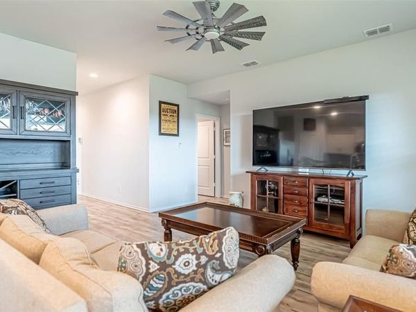 705 Basteen Lane, Justin, TX 76247