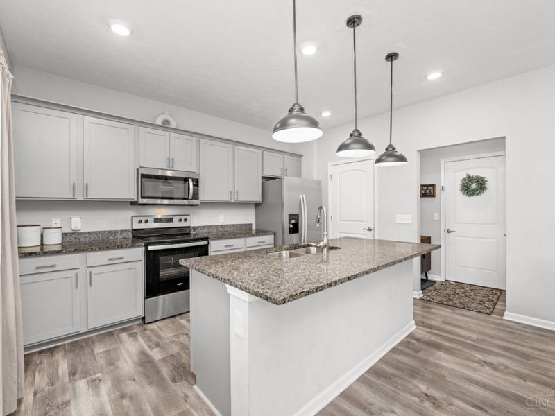 1184 Mcmills Drive, Miami Twp, OH 45150 Photo 11