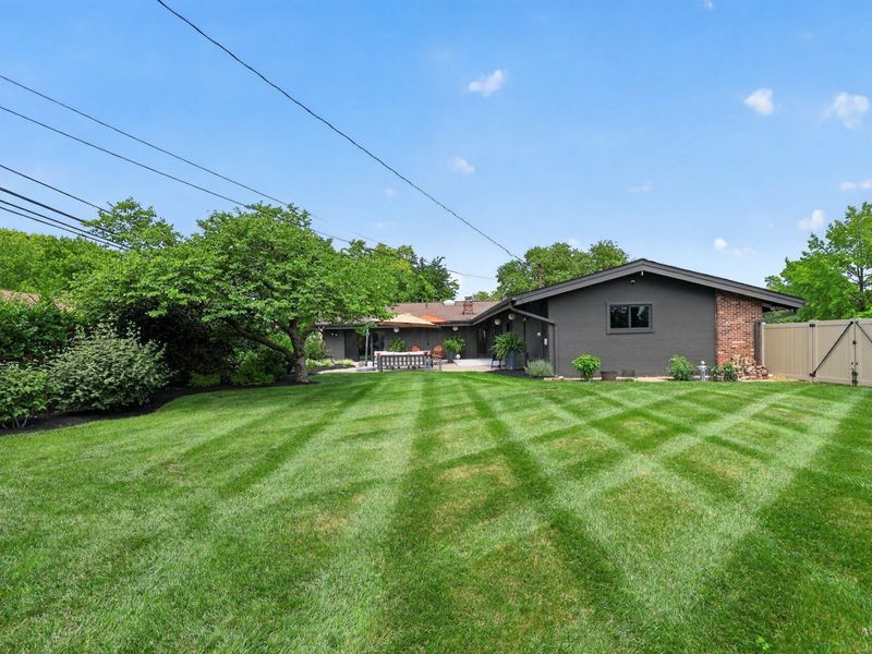 2567 Scottwood Road, Columbus, OH 43209 Photo 32