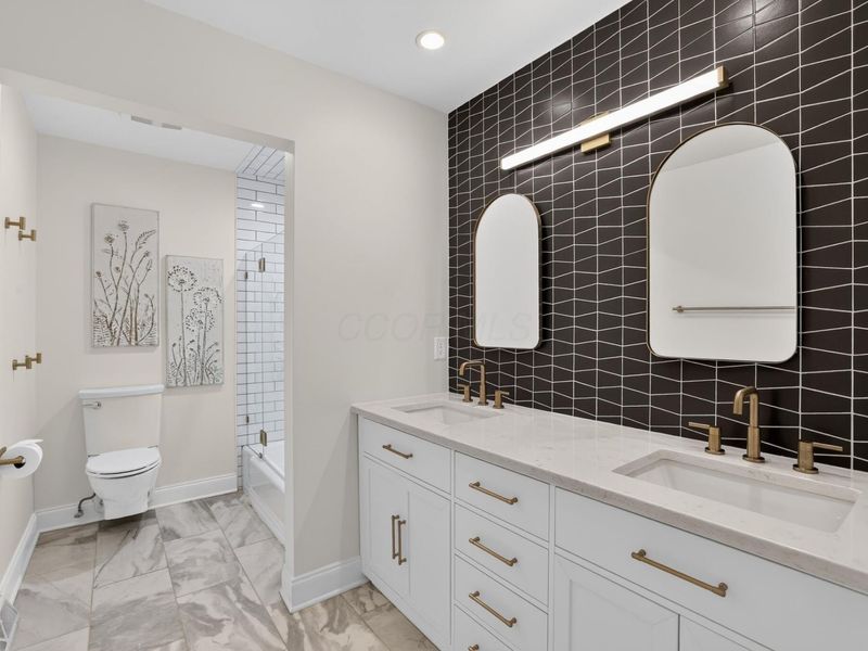 2567 Scottwood Road, Columbus, OH 43209 Photo 43