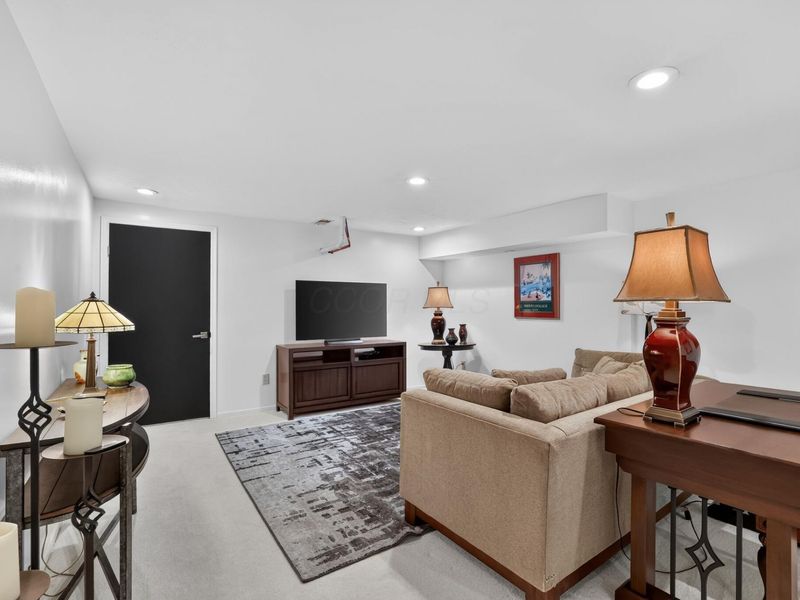 2567 Scottwood Road, Columbus, OH 43209 Photo 49