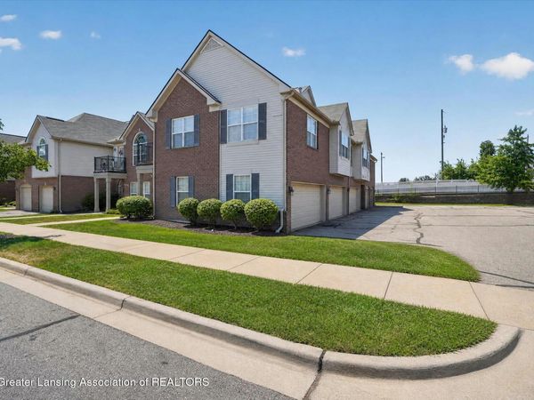 611 Worthington Drive, Lansing, MI 48906