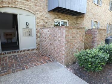 1080 Armstrong Mill Road, Unit A, Lexington, KY 40517