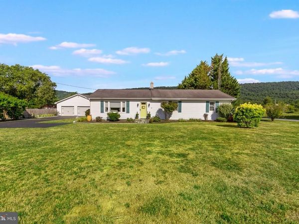 1355 REUNION CORNER , GERRARDSTOWN, WV 25420