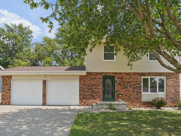 430 Balboa Avenue, Cedar Falls, IA 50613