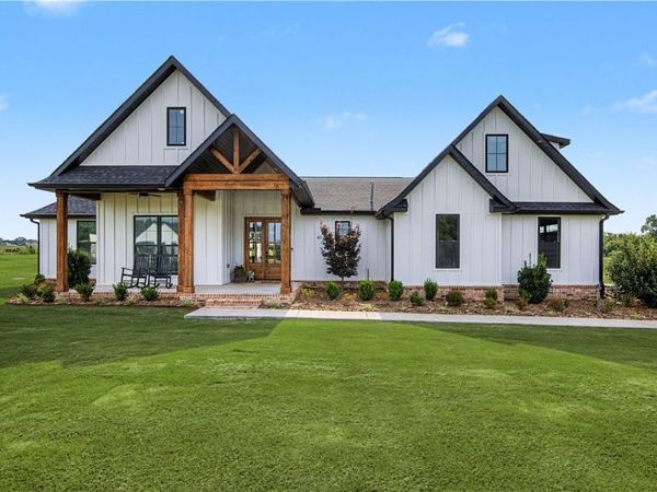 492 Drain Road , Farmington, AR 72730