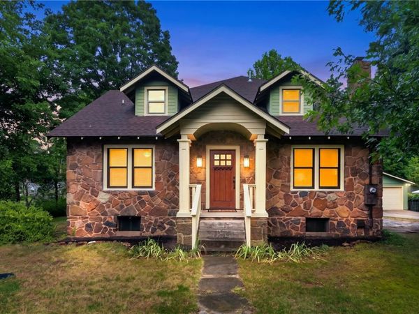 846 Mission Boulevard, Fayetteville, AR 72701