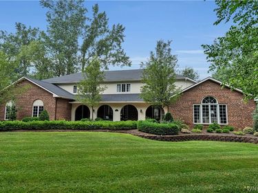 160 Rollingwood Street, Buffalo, NY 14221