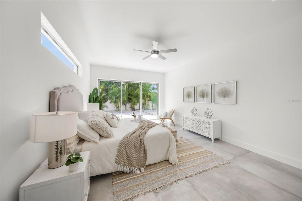 2532 Fruit Tree Drive, Sarasota, FL 34239 Photo