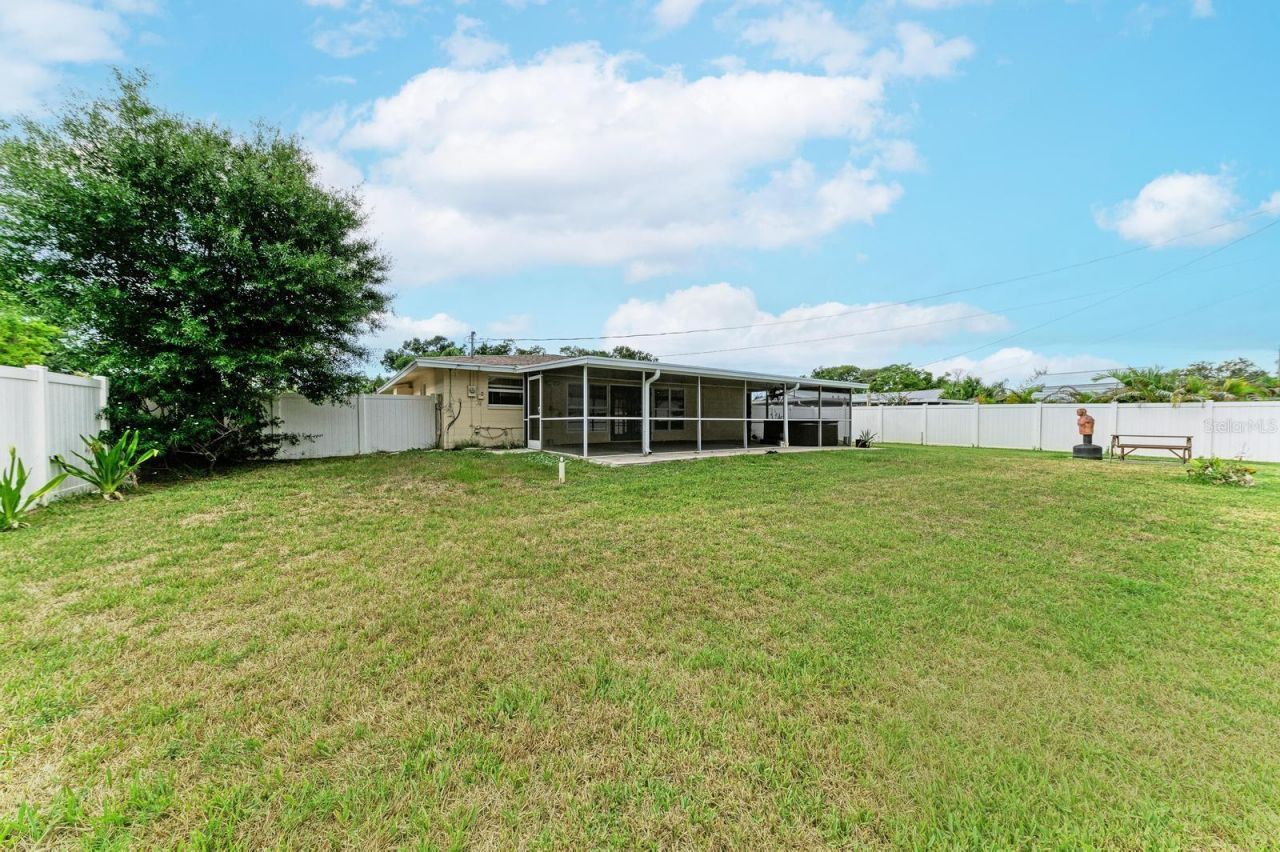 4319 Augustine Avenue, Sarasota, FL 34231 Photo