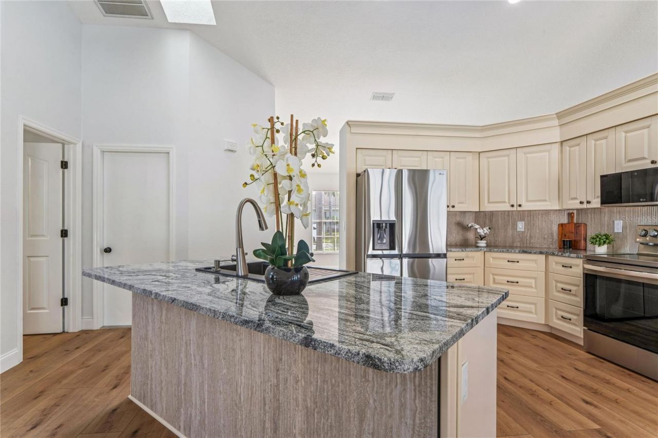 10150 Hermosillo , New Port Richey, FL 34655 Photo
