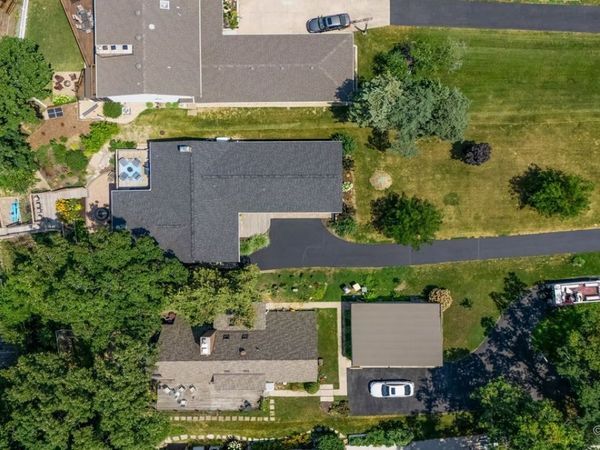 823 Holiday Drive , Lake Holiday, IL 60548