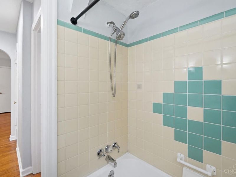 3524 Hazelwood Avenue, Cincinnati, OH 45211 Photo 26