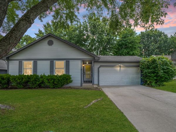 3723 Pebble Creek Drive , Indianapolis, IN 46268