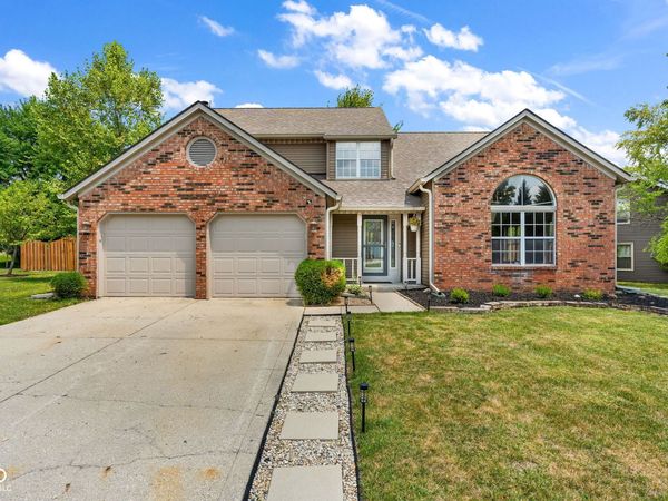 11008 Limbach Circle , Indianapolis, IN 46236
