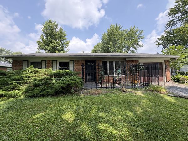 10210 Catalina Drive, Indianapolis, IN 46235