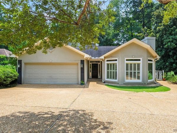 2513 Lakewood Circle , Tuscaloosa, AL 35405