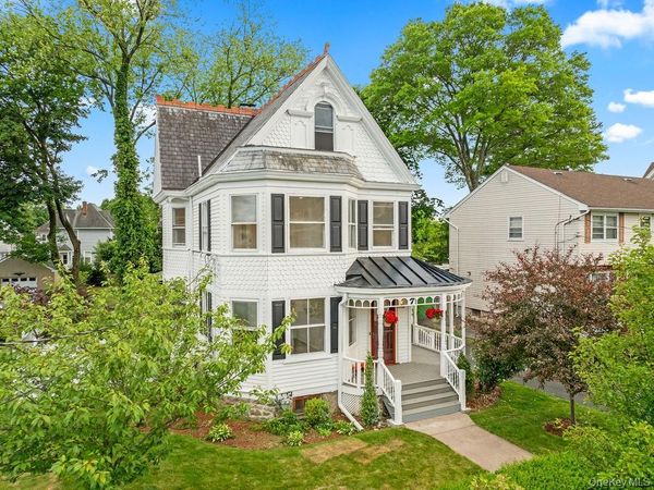 7 Clinton Place , Suffern, NY 10901