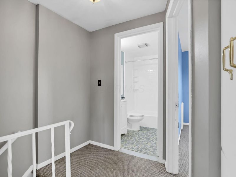 1746 Pine Tree Street S, Unit H, Columbus, OH 43229 Photo 25