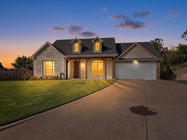 510 Mattie Lane, Lake Dallas, TX 75065