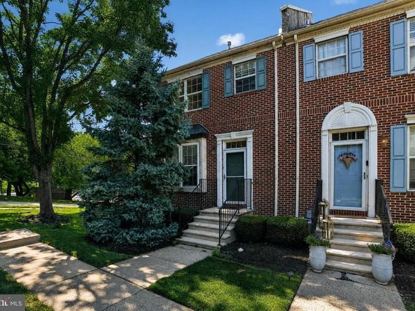 535 BULLOCK AVENUE, Unit 1, WEST CONSHOHOCKEN, PA 19428