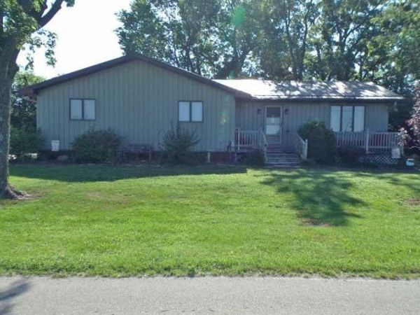 7472 N Pine Bluff Road, Bicknell, IN 47512