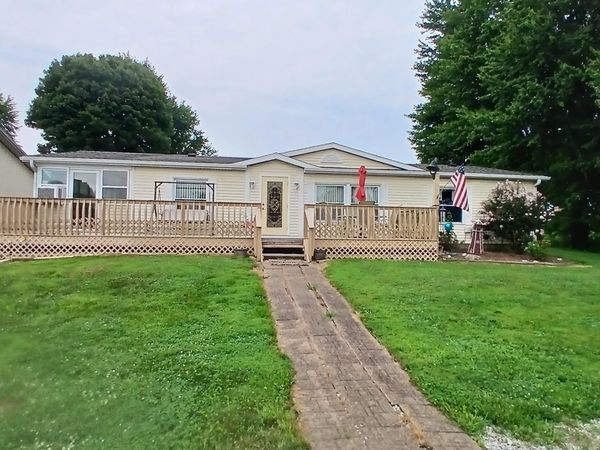 622 E Elnora Street, Odon, IN 47562