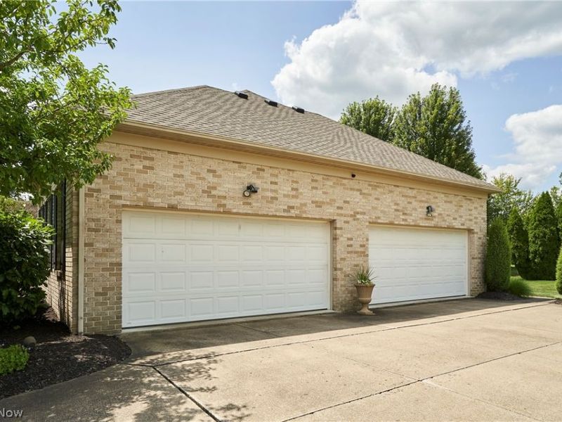 662 Heatherleigh Drive, Akron, OH 44333 Photo 40