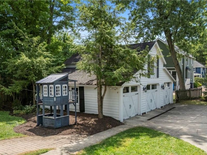 58 E Washington Street, Chagrin Falls, OH 44022 Photo 46