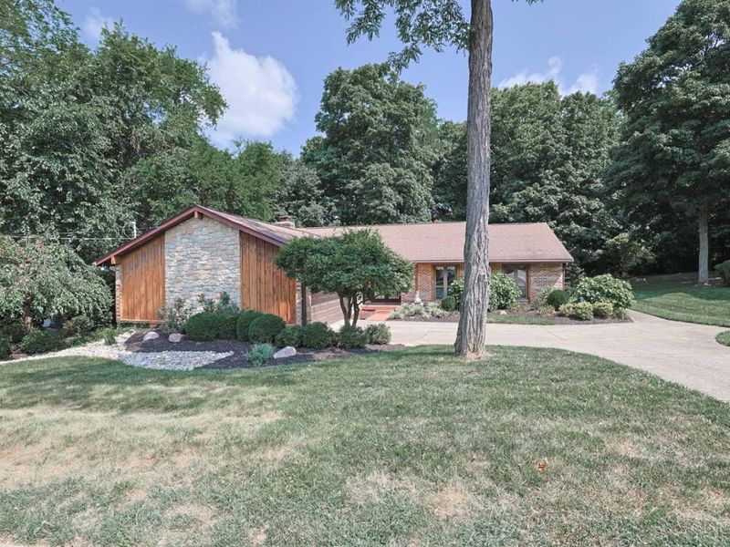 734 Story Drive, Fairfield, OH 45014 Photo 2