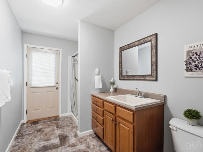 7470 Cedarcrest Drive, Liberty Township, OH 45044 Photo 18