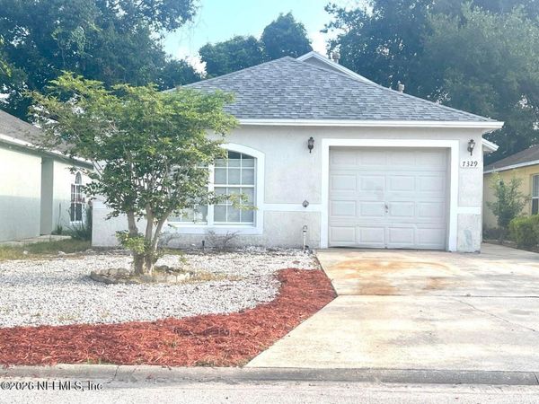 7329 LAWN TENNIS Lane, Jacksonville, FL 32277