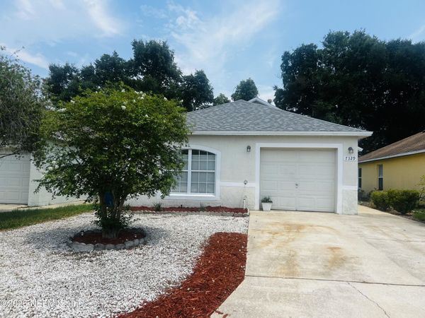 7329 LAWN TENNIS Lane, Jacksonville, FL 32277