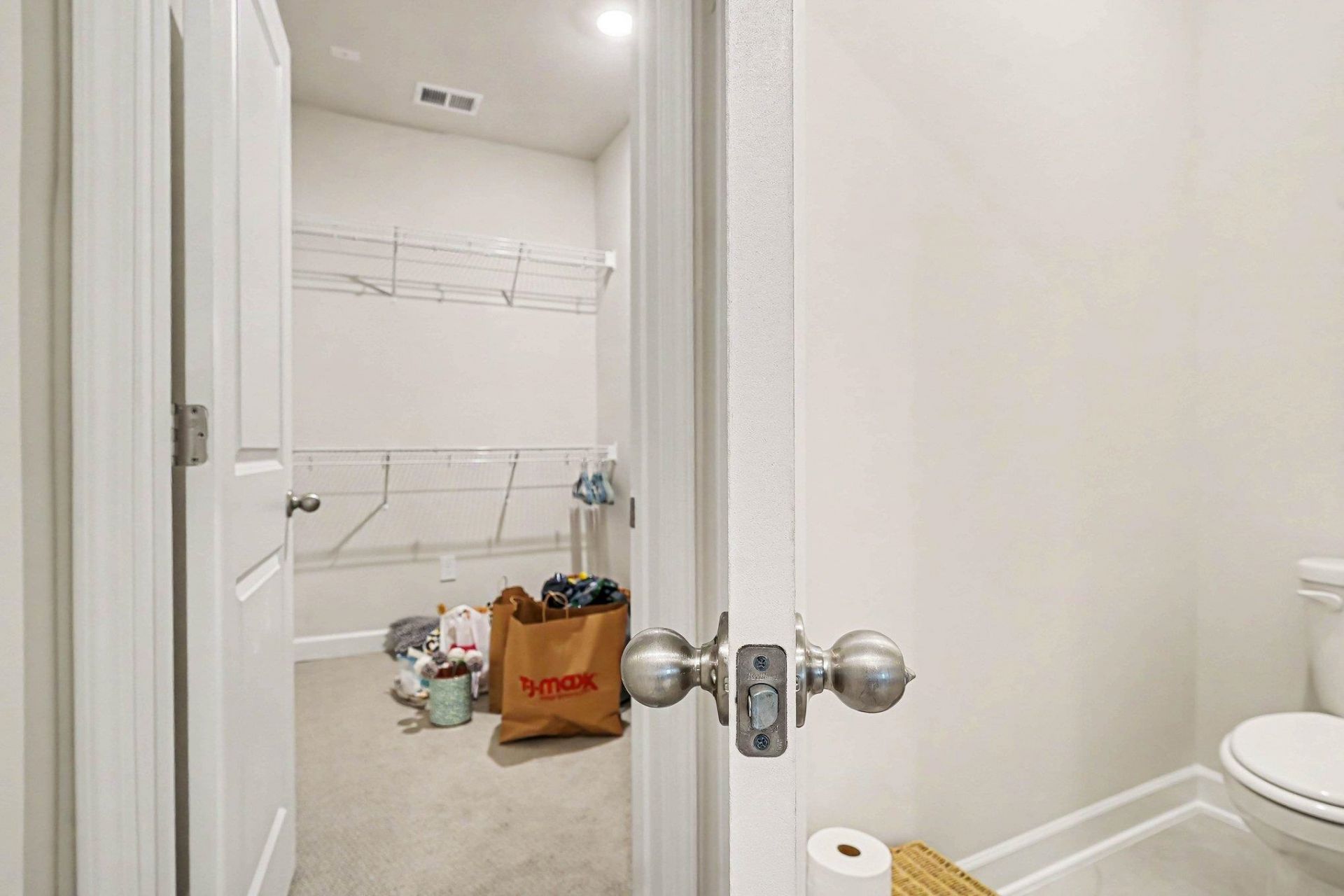 812 Sandy Side Dr.  Photo 15
