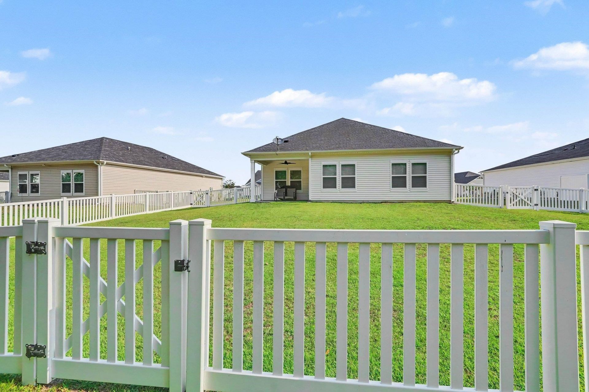 812 Sandy Side Dr.  Photo 27