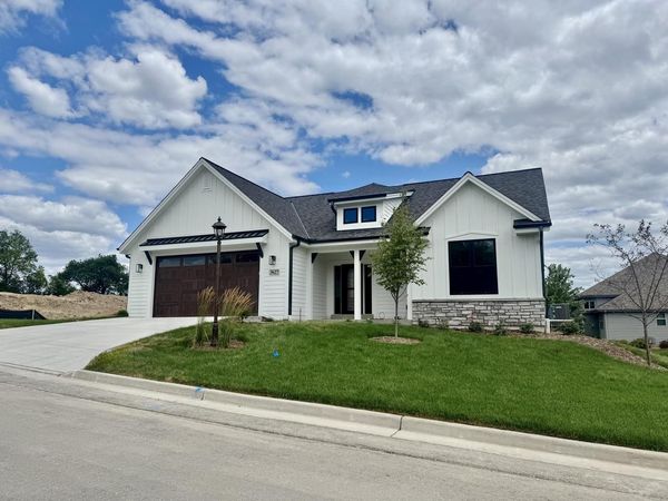 3627 Alder DRIVE, Waukesha, WI 53189