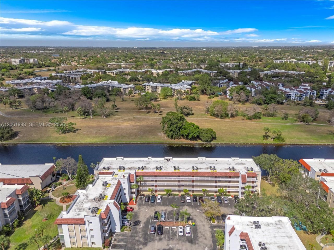 3551 Inverrary Dr , Unit 208, Lauderhill, FL 33319 Photo