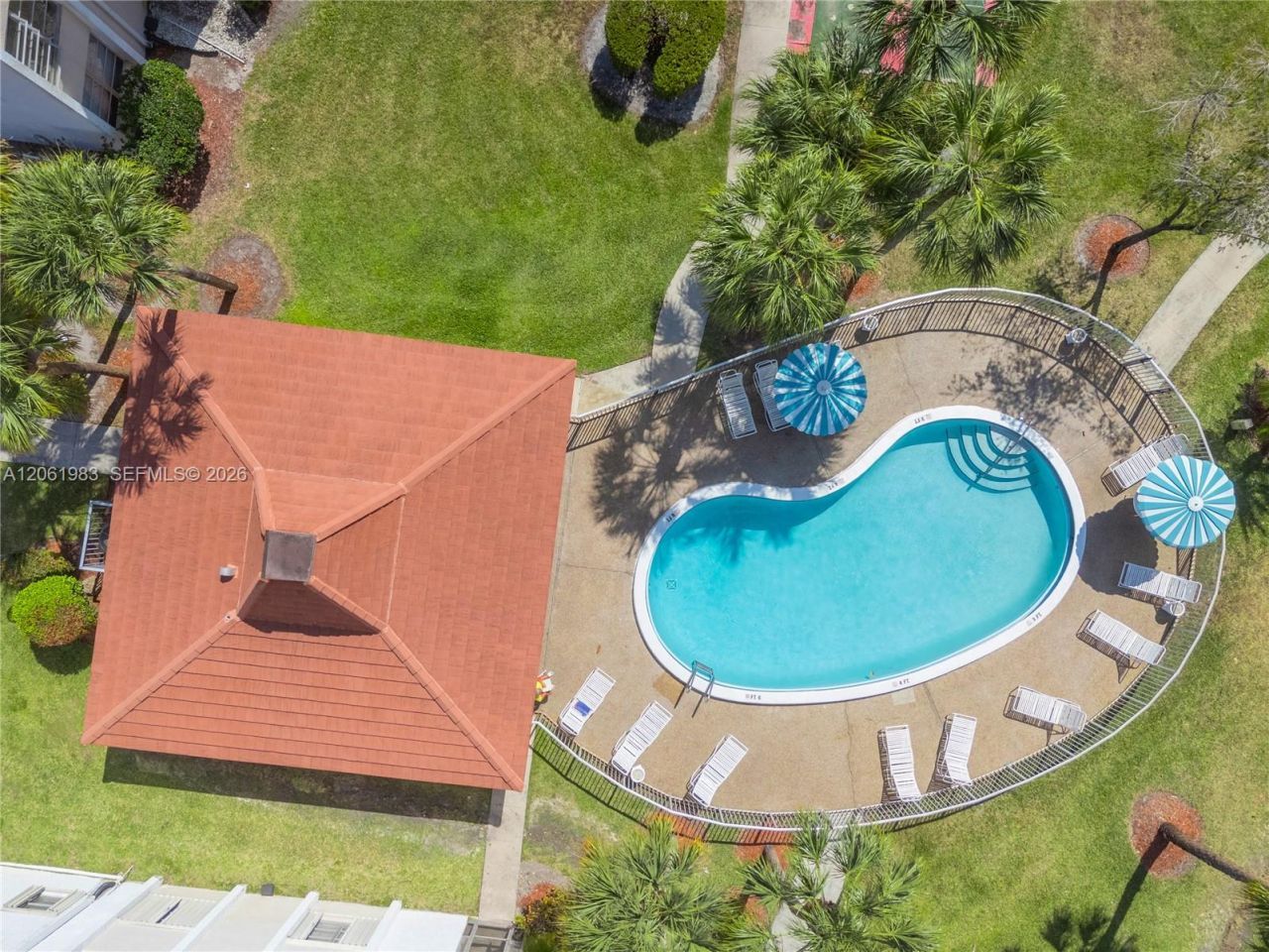 3551 Inverrary Dr , Unit 208, Lauderhill, FL 33319 Photo