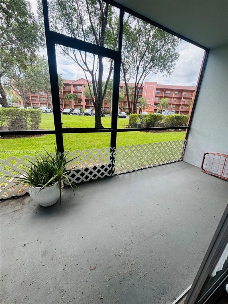 701 SW 142nd Ave, Unit 108S, Pembroke Pines, FL 33027 Photo
