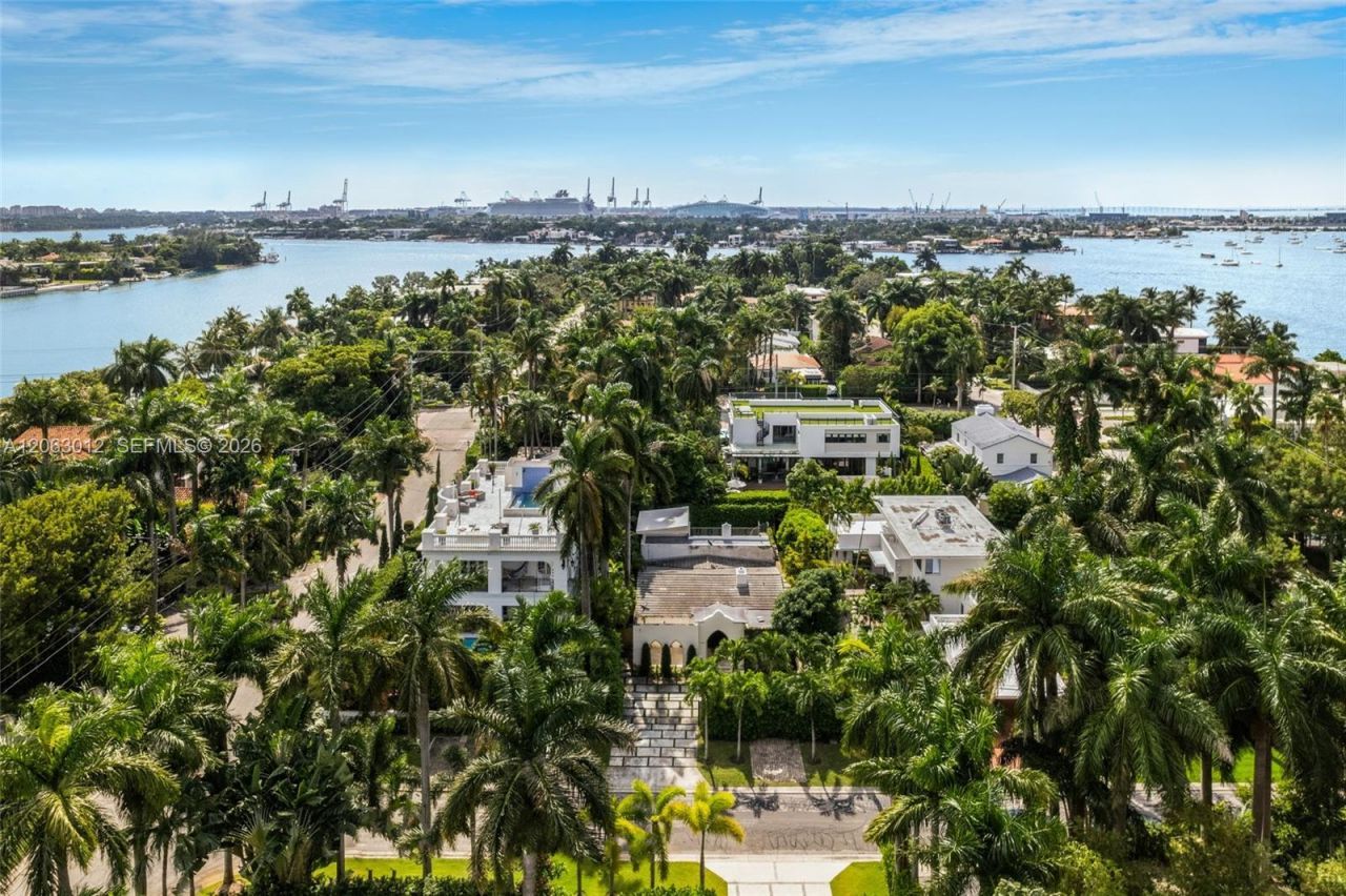 110 3rd San Marino Ter, Miami Beach, FL 33139 Photo