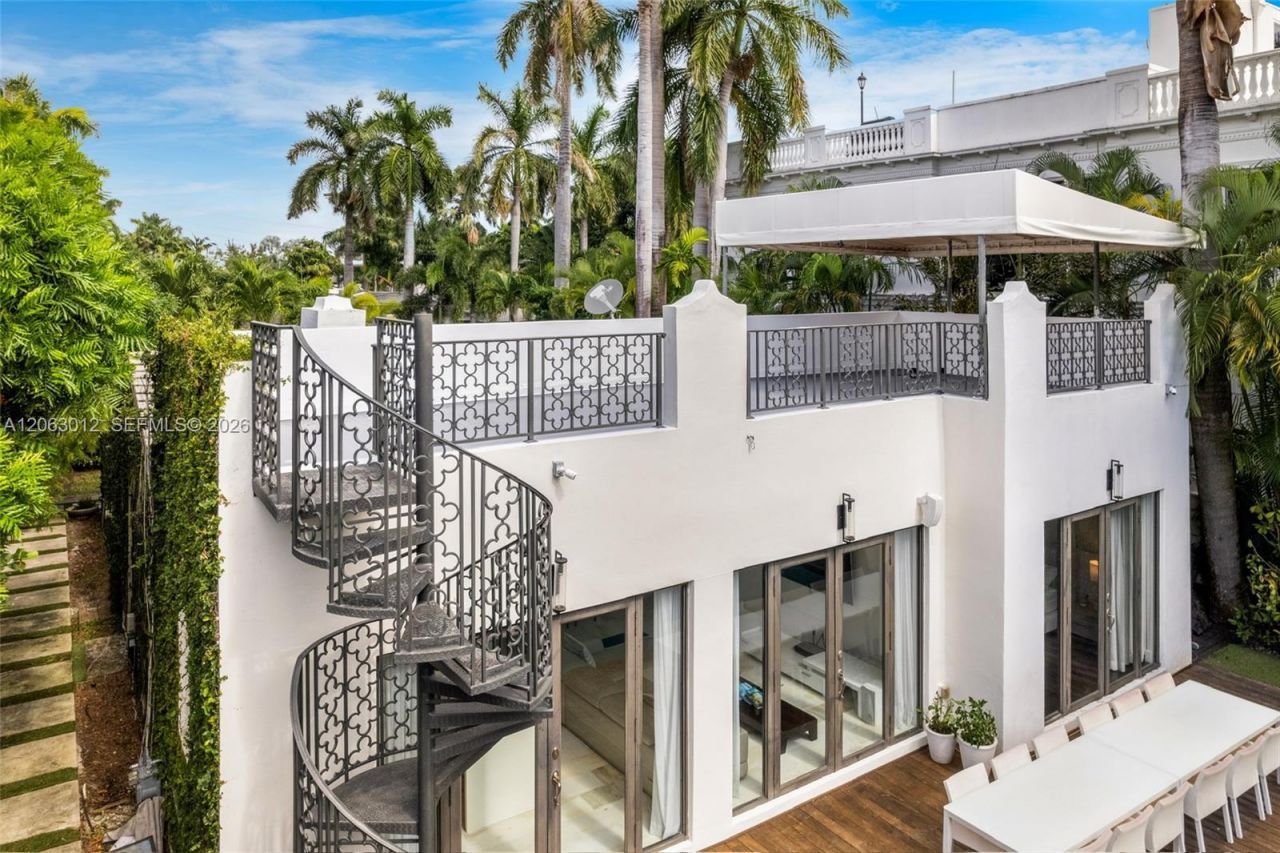 110 3rd San Marino Ter, Miami Beach, FL 33139 Photo