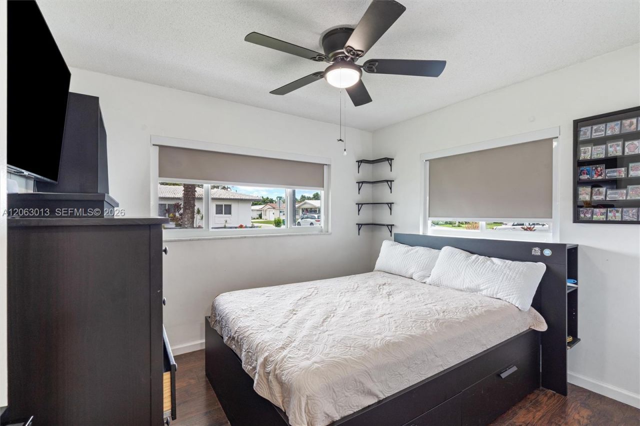 5713 NW 87th Ave, Tamarac, FL 33321 Photo