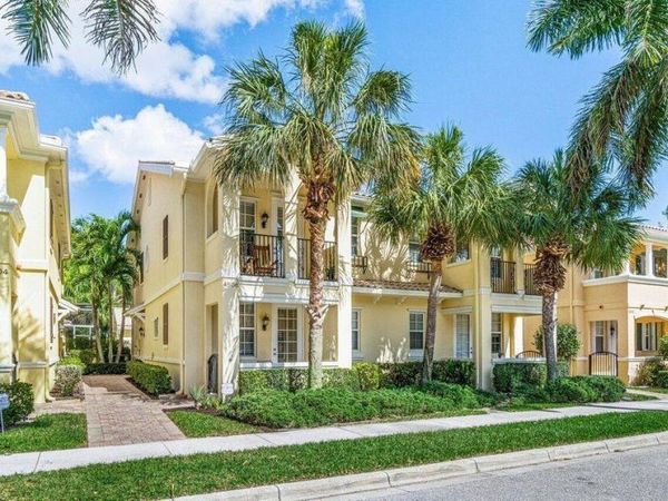 4506 Illicium Drive, Palm Beach Gardens, FL 33418