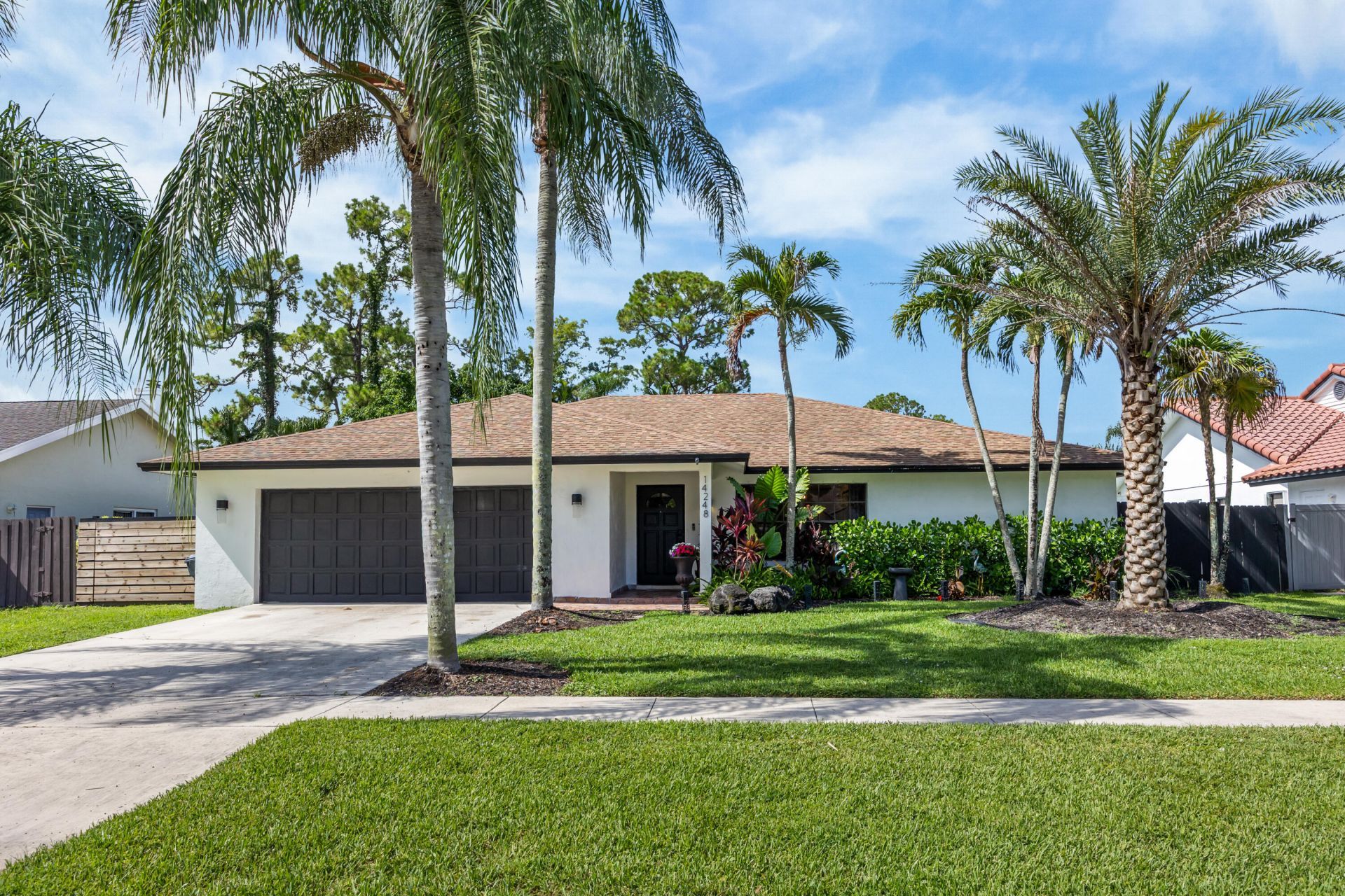 14248 Paddock Drive, Wellington, FL 33414 Photo