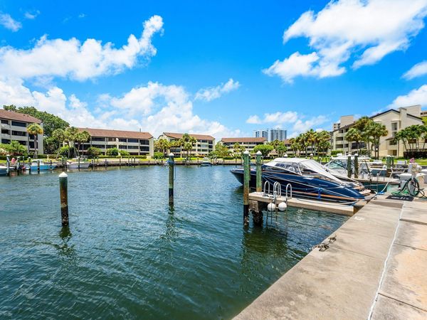 1125 E Marine Way E, Unit J3l, North Palm Beach, FL 33408