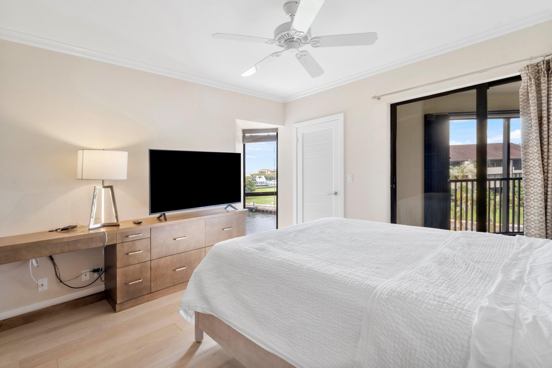 1125 E Marine Way E, Unit J3l, North Palm Beach, FL 33408 Photo