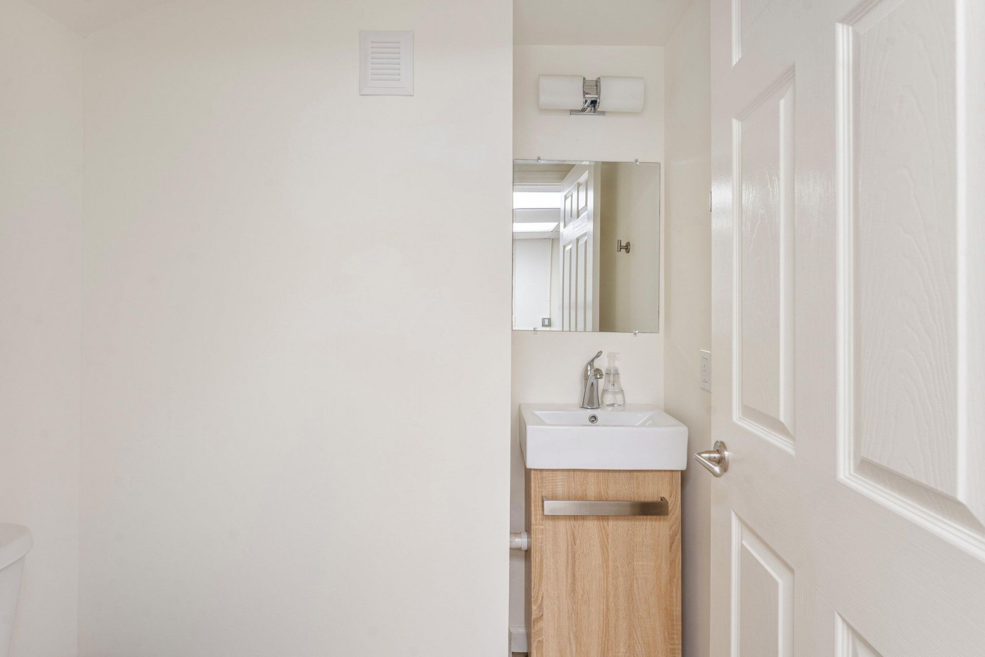 1125 E Marine Way E, Unit J3l, North Palm Beach, FL 33408 Photo