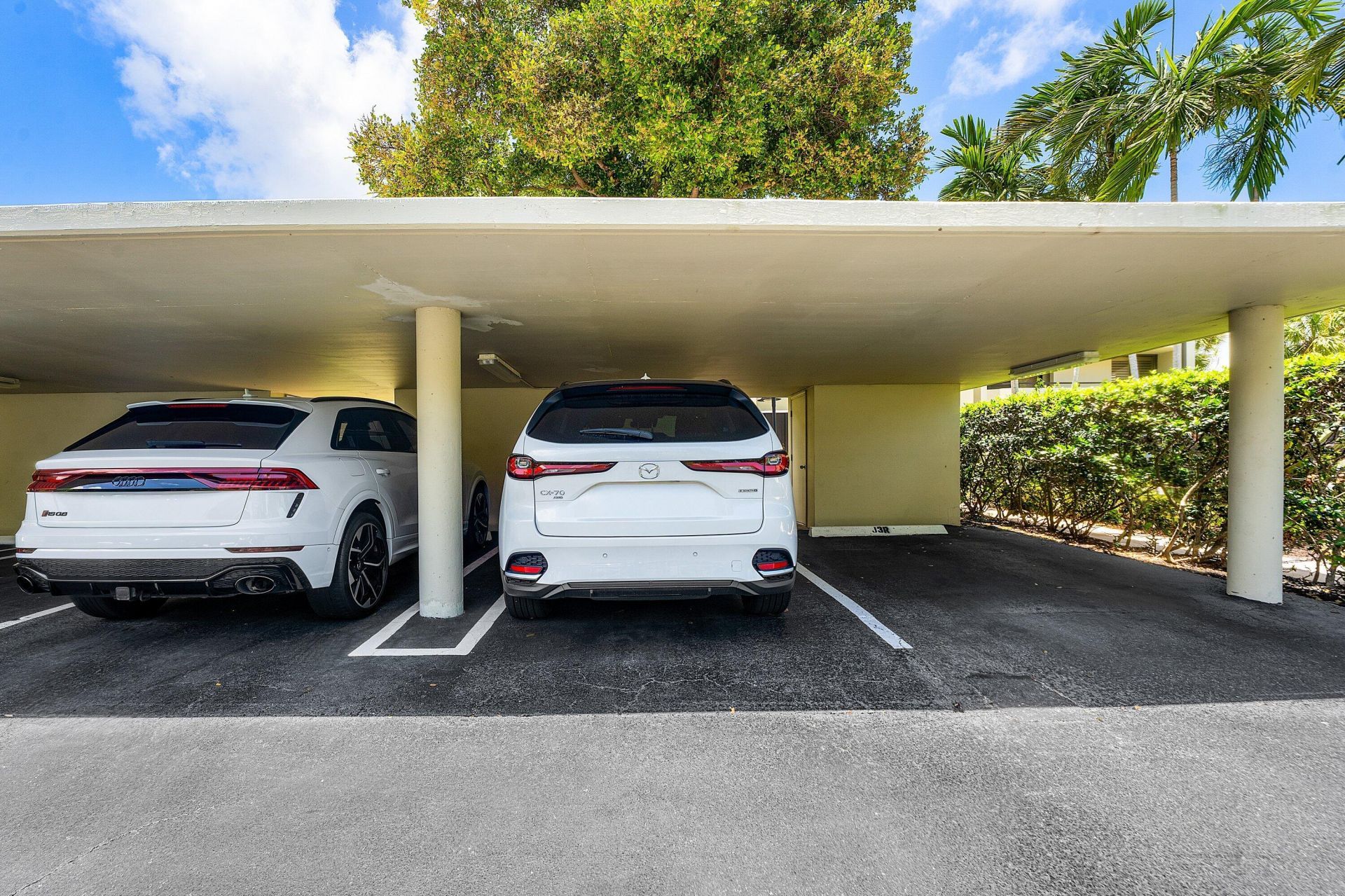 1125 E Marine Way E, Unit J3l, North Palm Beach, FL 33408 Photo