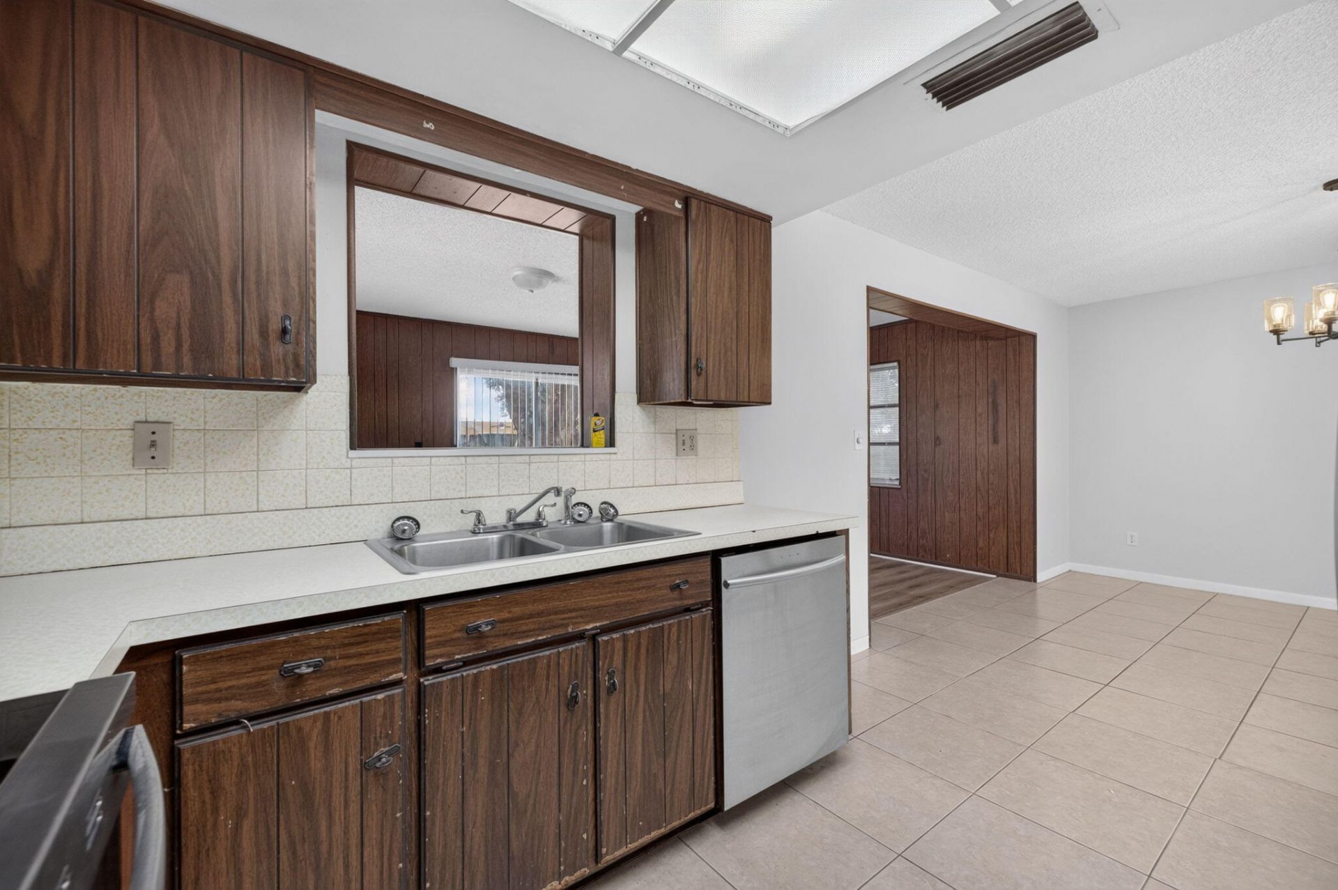 313 SE Atlas Terrace, Port Saint Lucie, FL 34983 Photo