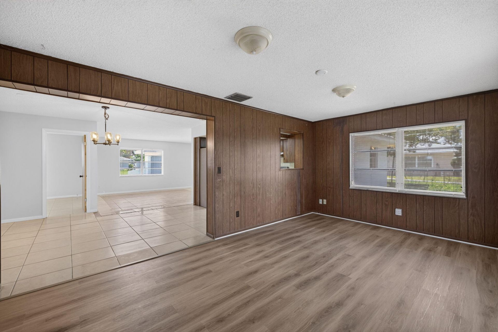 313 SE Atlas Terrace, Port Saint Lucie, FL 34983 Photo